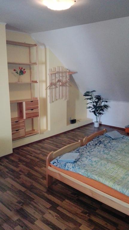 Penzion Marina Pri Slovenskej Restauracii ブレズノ エクステリア 写真